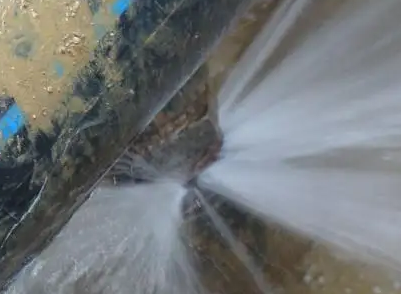 越秀卫生间测漏水施工步骤